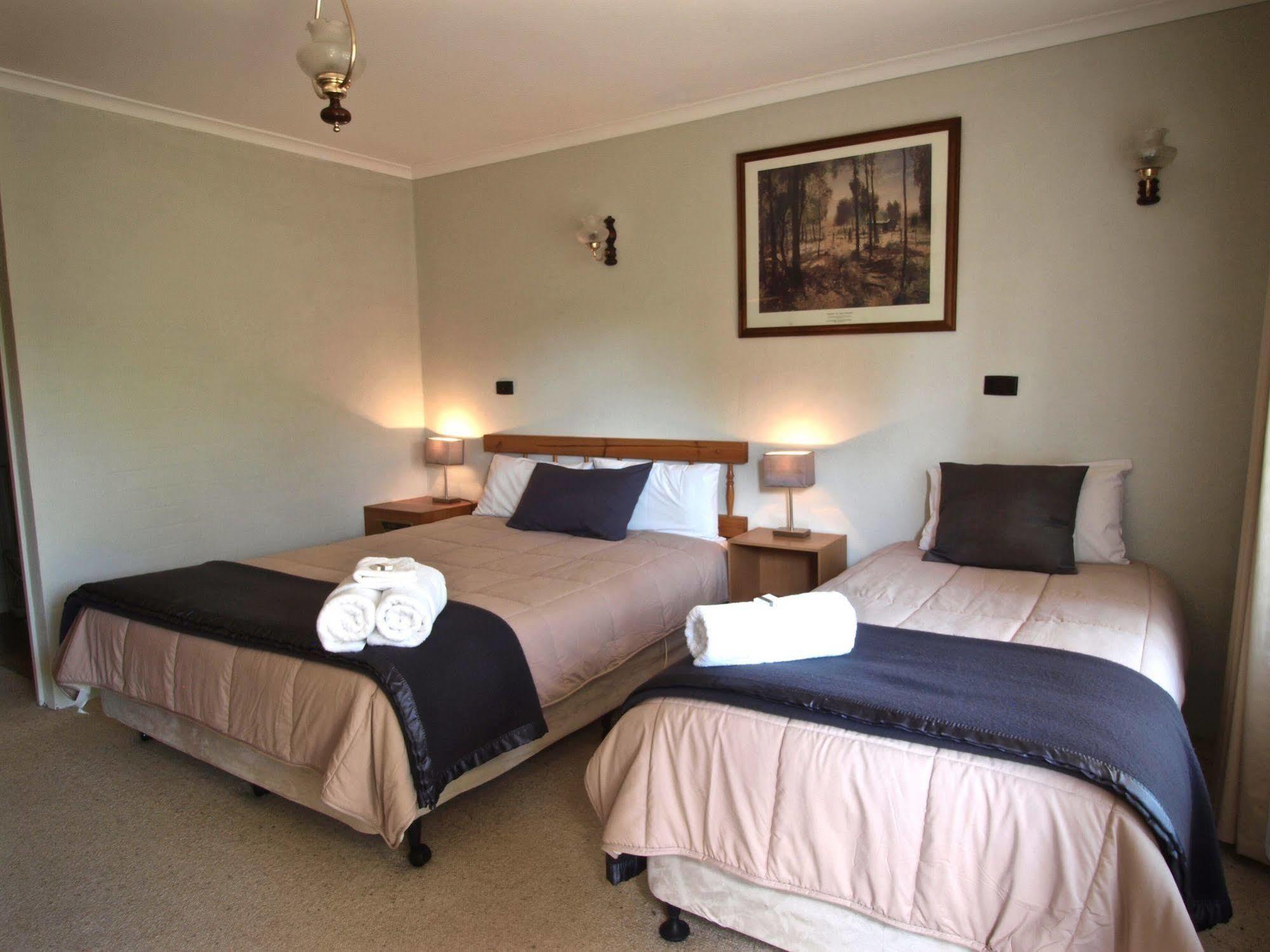 Bright Colonial Motel Luaran gambar